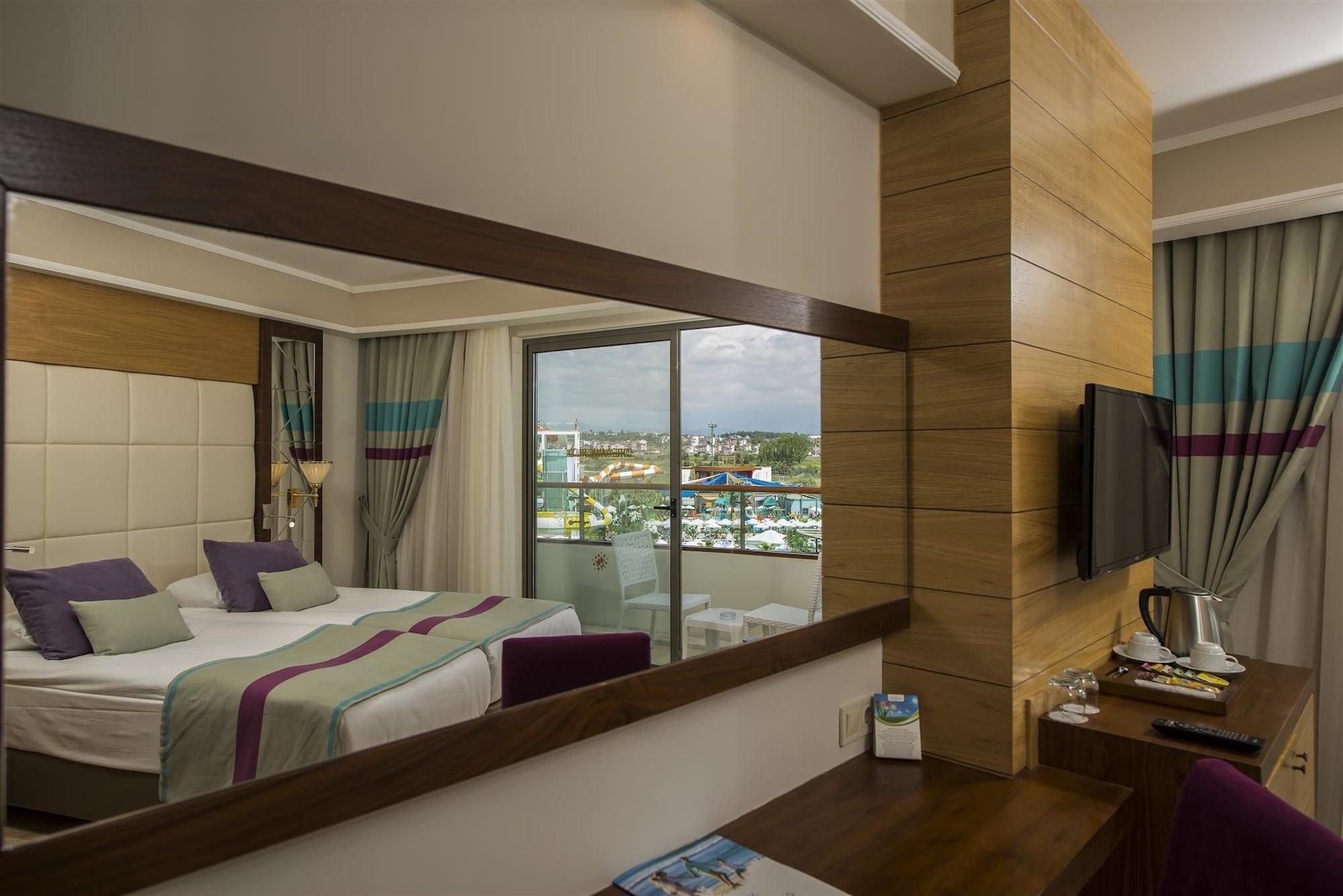 Dream World Aqua Hotel Side Luaran gambar