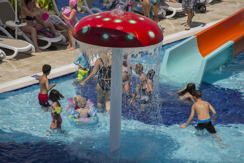 Dream World Aqua Hotel Side Luaran gambar