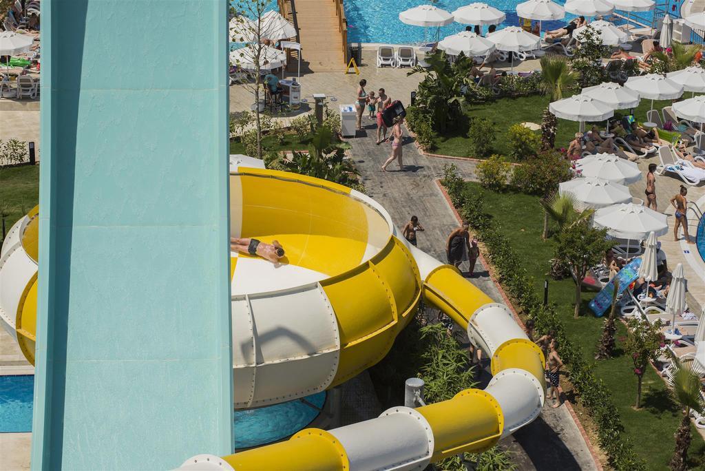 Dream World Aqua Hotel Side Luaran gambar